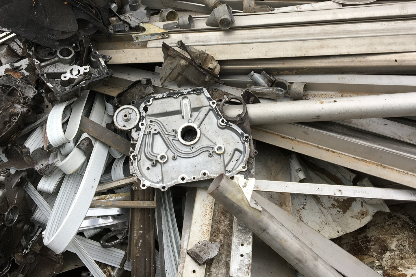 Download Our Free Guide On How To Sell Scrap Metal
